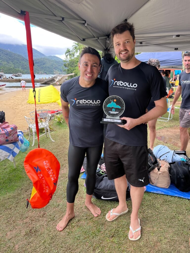 Thiago Rebollo e atletas da Rebollo Assessoria no Aquamundo Paraty 2026 – foto 2